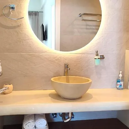 Aelia Mare Nr1 Apartamento Istérnia